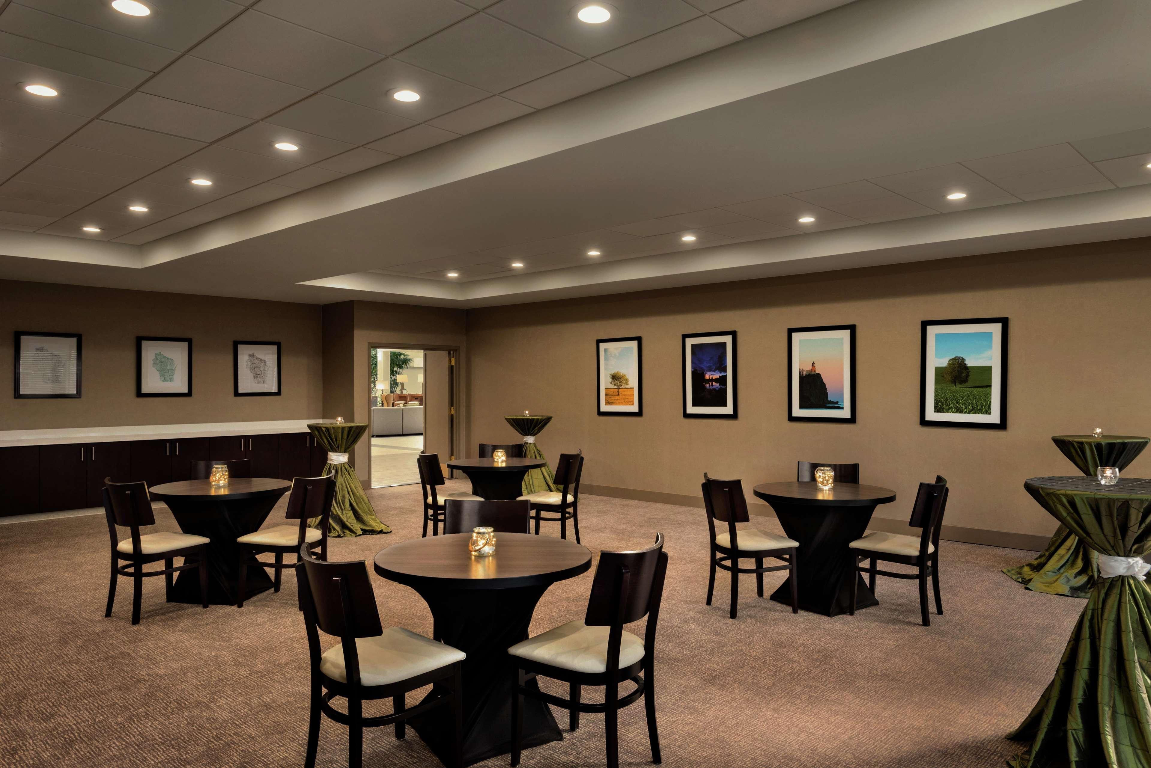 Embassy Suites By Hilton Milwaukee Brookfield Luaran gambar
