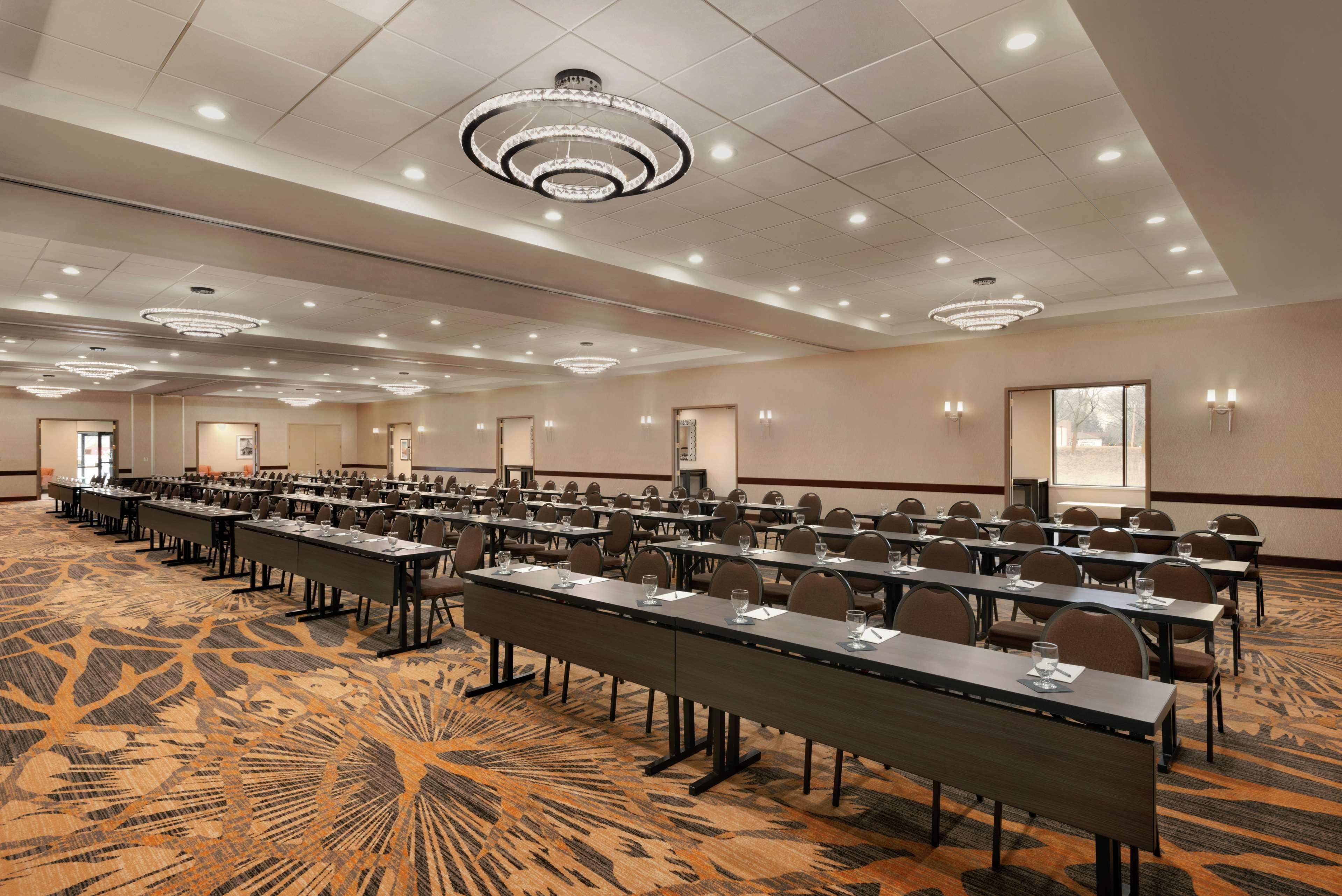 Embassy Suites By Hilton Milwaukee Brookfield Luaran gambar