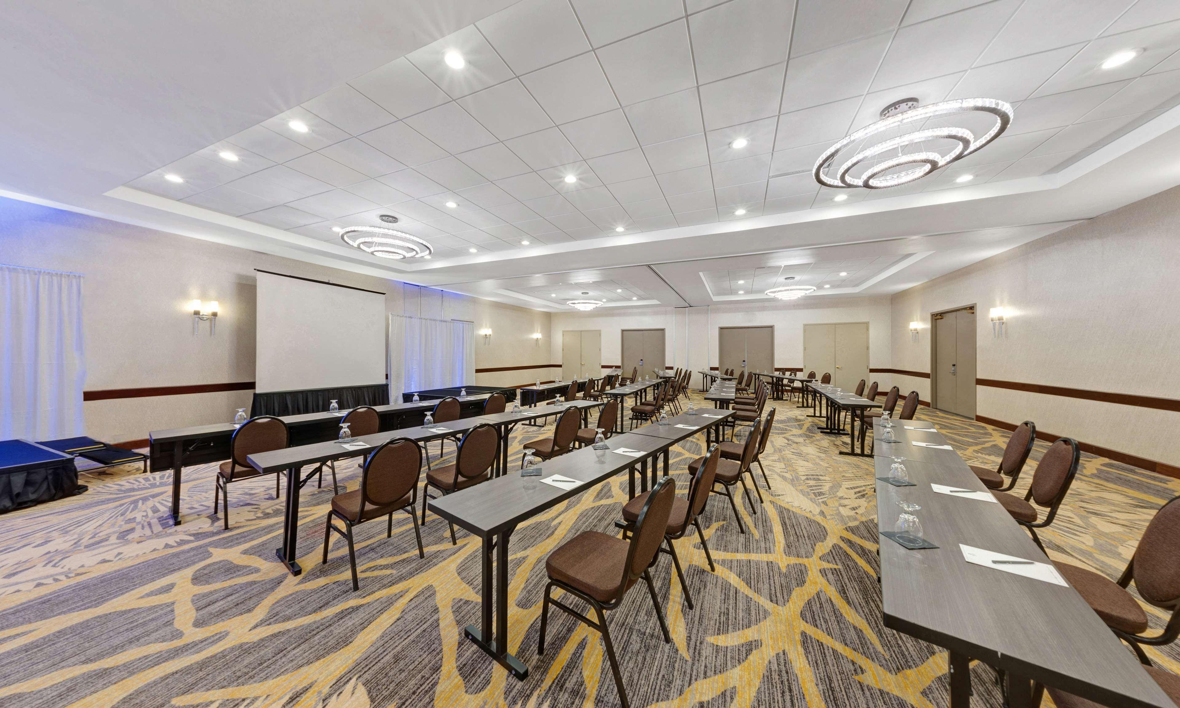 Embassy Suites By Hilton Milwaukee Brookfield Luaran gambar