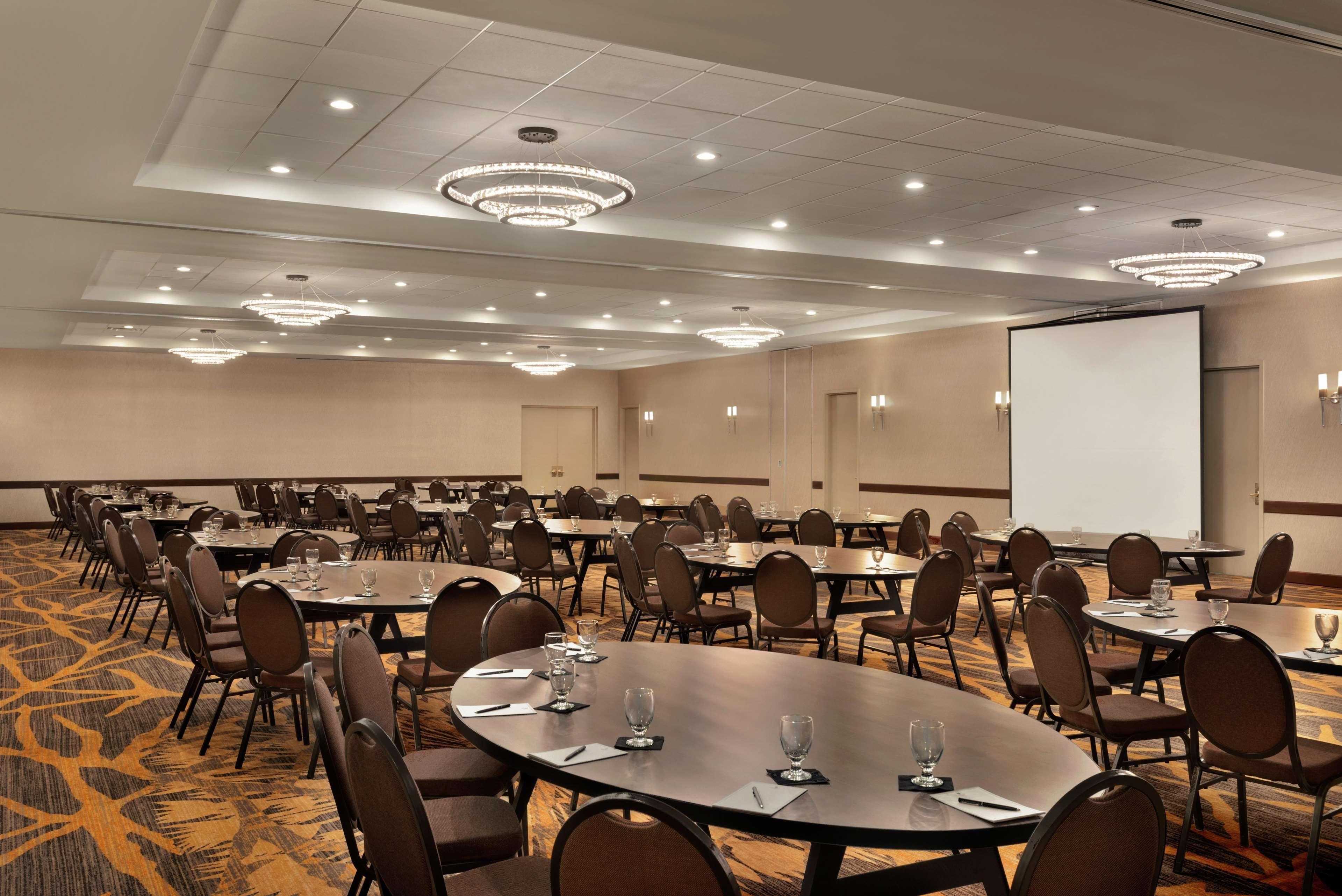 Embassy Suites By Hilton Milwaukee Brookfield Luaran gambar