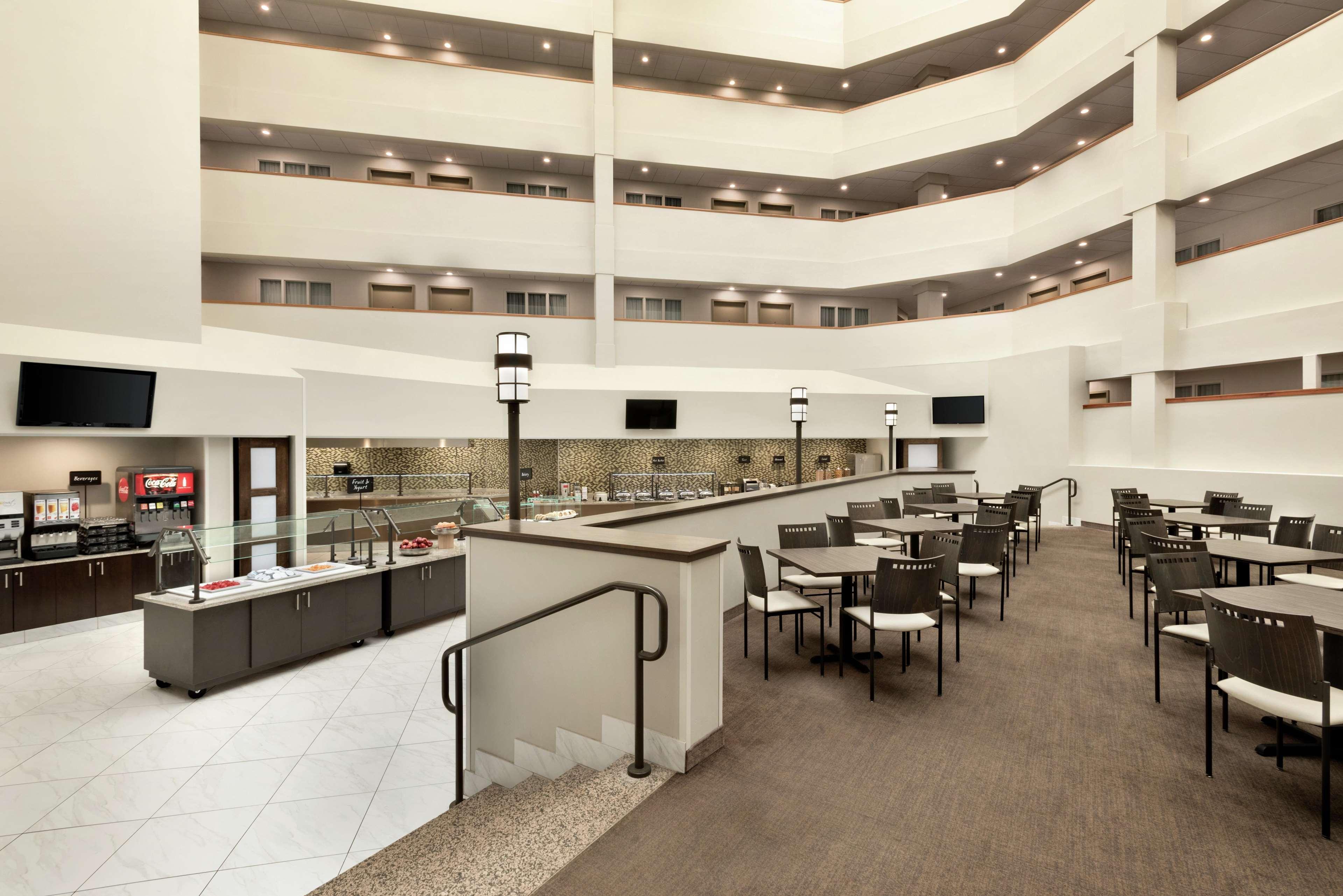 Embassy Suites By Hilton Milwaukee Brookfield Luaran gambar